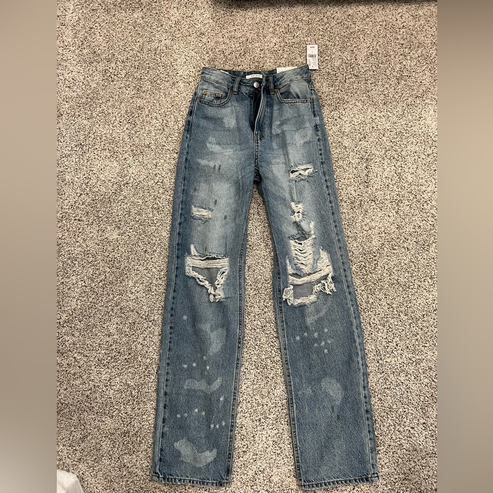 Pac Sun 90’s boyfriend jeans